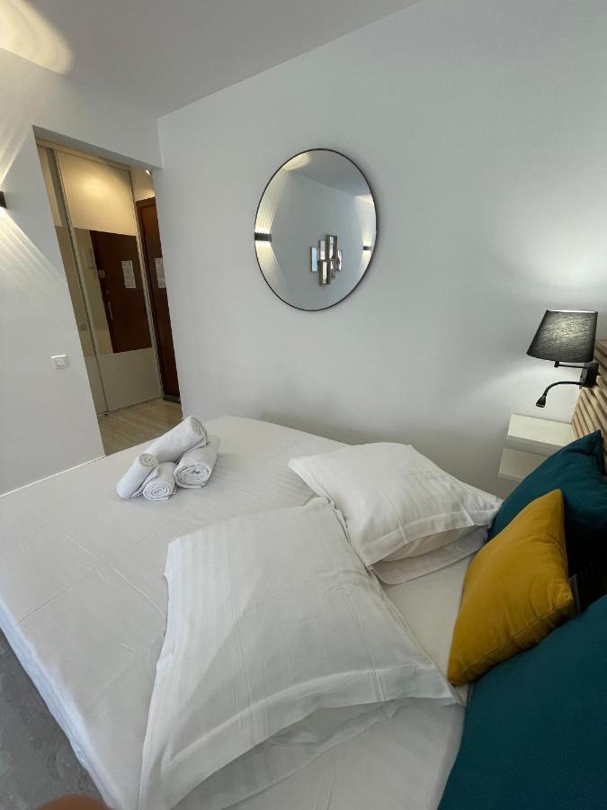 Chaleureux Studio, 200M De La Plage, Parking, Wifi Рокбрюн-Кап-Мартен Екстер'єр фото